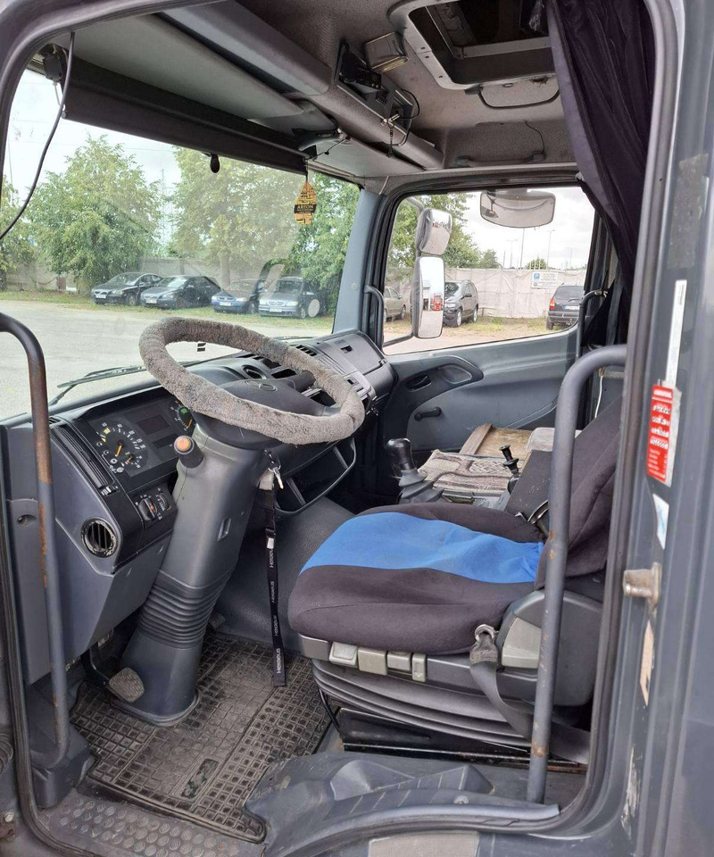 Mercedes-Benz Atego 818 - Тентованный грузовик: фото 4 Mercedes-Benz Atego 818 - Тентованный грузовик: фото 4