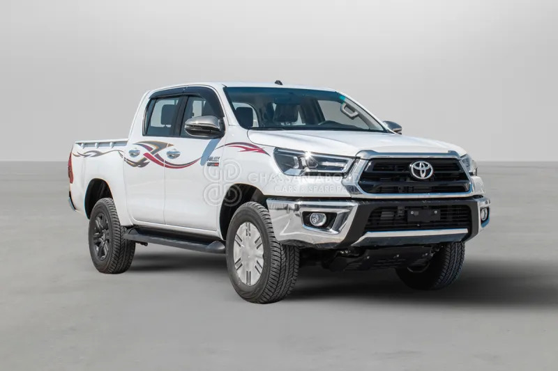 Toyota Hilux  4X4 Double Cabin - Пикап, Грузопассажирский фургон: фото 1 Toyota Hilux  4X4 Double Cabin - Пикап, Грузопассажирский фургон: фото 1