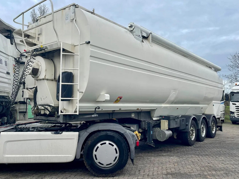 DESOT TSCI AUGER, HATZ diesel, SAF AXLES - Полуприцеп-цистерна: фото 1 DESOT TSCI AUGER, HATZ diesel, SAF AXLES - Полуприцеп-цистерна: фото 1