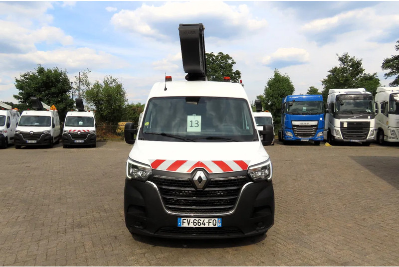 Renault Master 10,5 m 3 SEATS, KLUBB, 3500 kg, euro6 - Коммерческий автомобиль: фото 2 Renault Master 10,5 m 3 SEATS, KLUBB, 3500 kg, euro6 - Коммерческий автомобиль: фото 2
