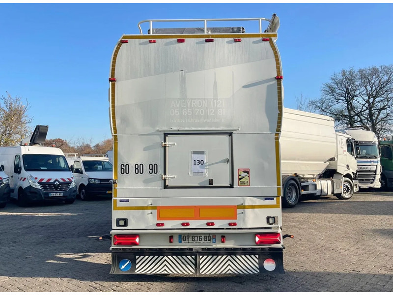 Samro TSCI AUGER / AIR 4 COMPARTMENTS, BPW AXLES - Прицеп-цистерна: фото 4 Samro TSCI AUGER / AIR 4 COMPARTMENTS, BPW AXLES - Прицеп-цистерна: фото 4