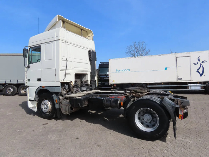 DAF XF 95.480 E4 type, Manual ger, Manual. Great state - Тягач: фото 5 DAF XF 95.480 E4 type, Manual ger, Manual. Great state - Тягач: фото 5
