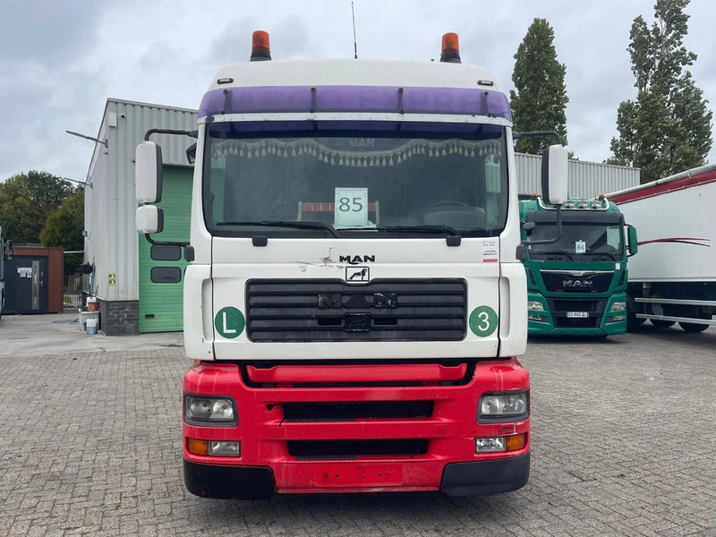 MAN TGA 18.410 EURO2 , Manual injection, FRIGO - Тягач: фото 2 MAN TGA 18.410 EURO2 , Manual injection, FRIGO - Тягач: фото 2