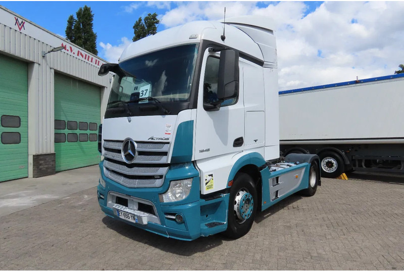 Mercedes-Benz Actros 1846 PTO. HYDRAULIC - Тягач: фото 1 Mercedes-Benz Actros 1846 PTO. HYDRAULIC - Тягач: фото 1