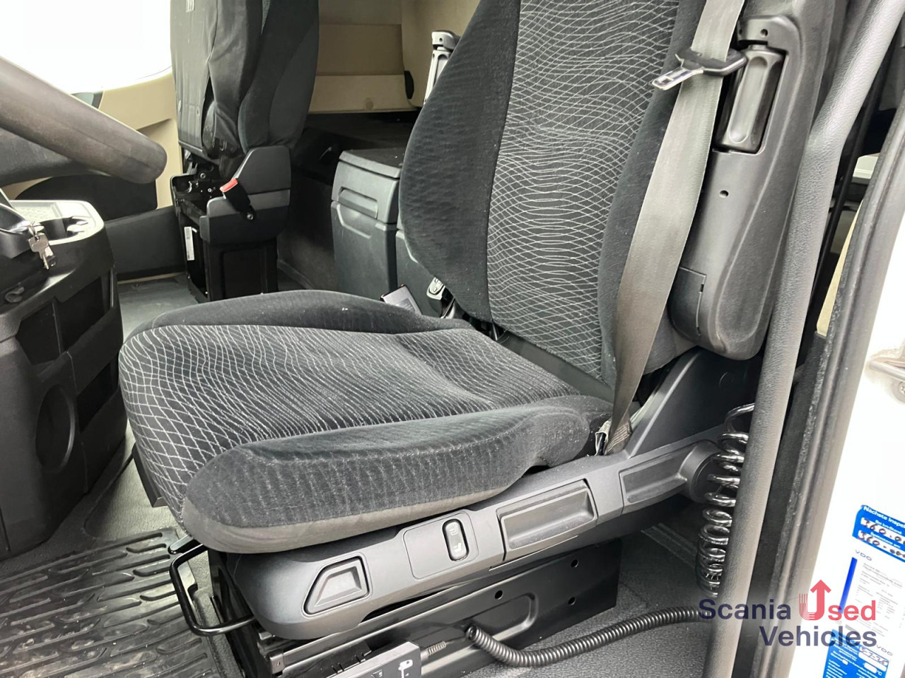 MERCEDES-BENZ Actros 1848 Retarder Blatt/Luft Retarder! - Тягач: фото 5 MERCEDES-BENZ Actros 1848 Retarder Blatt/Luft Retarder! - Тягач: фото 5