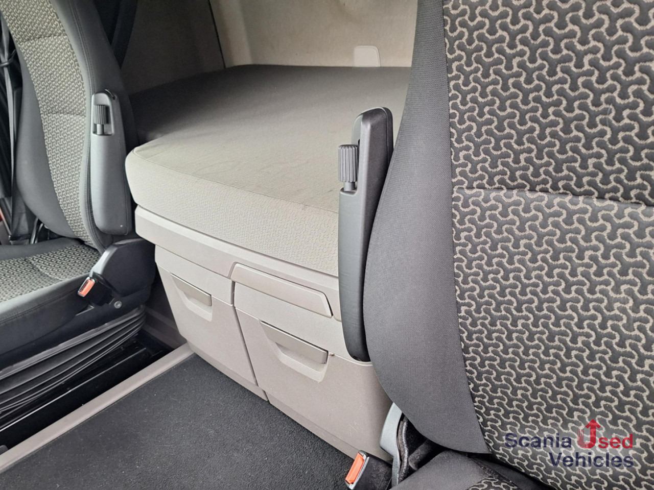 SCANIA R 500 A4x2EB Lowliner 3 Stück ! - Тягач: фото 3 SCANIA R 500 A4x2EB Lowliner 3 Stück ! - Тягач: фото 3