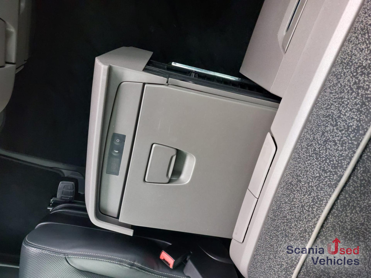 SCANIA S 500 A4x2LA Highline 4-Balg Luftfederung LEDER - Тягач: фото 2 SCANIA S 500 A4x2LA Highline 4-Balg Luftfederung LEDER - Тягач: фото 2