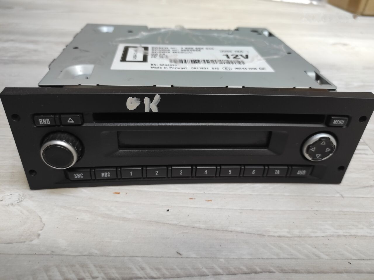 Bosch CD RADIO, GENUINE Scania truck - Приборная панель для Грузовиков: фото 1 Bosch CD RADIO, GENUINE Scania truck - Приборная панель для Грузовиков: фото 1