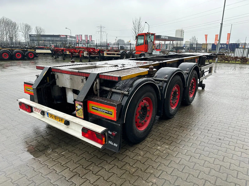Burg 20FT ADR (EX/II, EX/III, FL, AT), Leergewicht: 3.690kg, SAF INTRADISC, 2x Liftachse, ALCOA, NL-Chassis, APK/ADR: 02-2026 - Полуприцеп-контейнеровоз/ Сменный кузов: фото 3 Burg 20FT ADR (EX/II, EX/III, FL, AT), Leergewicht: 3.690kg, SAF INTRADISC, 2x Liftachse, ALCOA, NL-Chassis, APK/ADR: 02-2026 - Полуприцеп-контейнеровоз/ Сменный кузов: фото 3