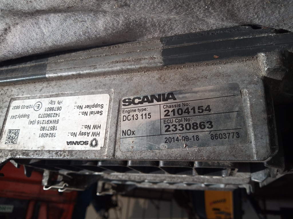 EDC Scania R450 DC13115 2330863 - Блок управления для Грузовиков: фото 1 EDC Scania R450 DC13115 2330863 - Блок управления для Грузовиков: фото 1