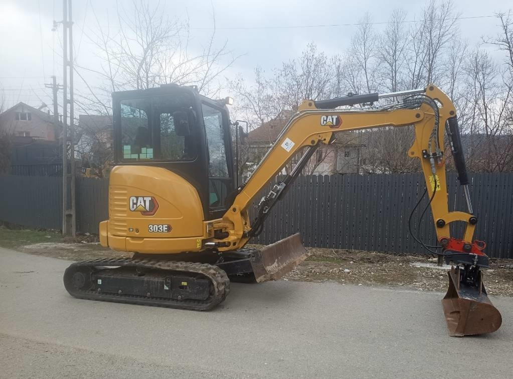 CATERPILLAR 303 ECR - Гусеничный экскаватор: фото 1 CATERPILLAR 303 ECR - Гусеничный экскаватор: фото 1