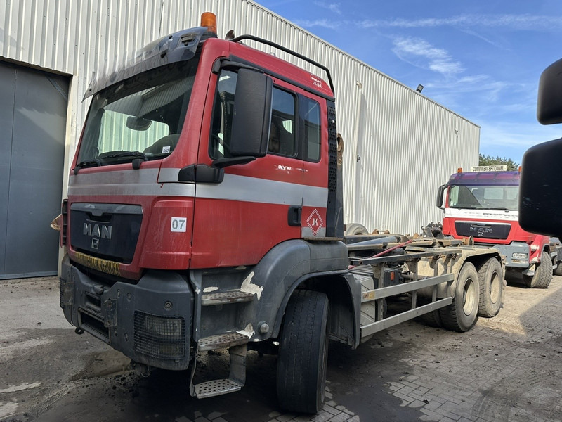 MAN TGA 26.400 6x4 AJK 20T - 5430mm - MANUAL GEARBOX - STEEL SPRING / BLATT - BIG AXLES / AP ACHSEN - Крюковой мультилифт: фото 3 MAN TGA 26.400 6x4 AJK 20T - 5430mm - MANUAL GEARBOX - STEEL SPRING / BLATT - BIG AXLES / AP ACHSEN - Крюковой мультилифт: фото 3