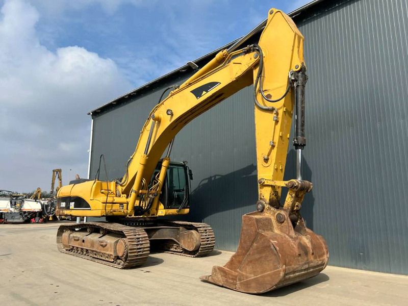 Cat 330D LN - Гусеничный экскаватор: фото 3 Cat 330D LN - Гусеничный экскаватор: фото 3