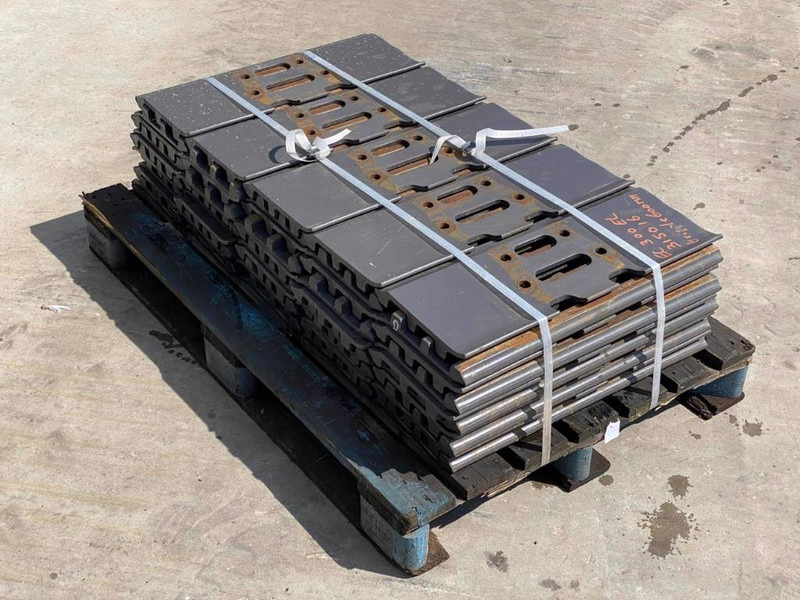 JCB JS240 / JS260 / JS300 Shoes/Pads - Рама/ Шасси для Строительной техники: фото 2 JCB JS240 / JS260 / JS300 Shoes/Pads - Рама/ Шасси для Строительной техники: фото 2