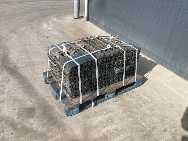 Komatsu PC150 / PC160 / PC180 / PC210 / PC240 3 Grouser 6 - Рама/ Шасси для Строительной техники: фото 1 Komatsu PC150 / PC160 / PC180 / PC210 / PC240 3 Grouser 6 - Рама/ Шасси для Строительной техники: фото 1