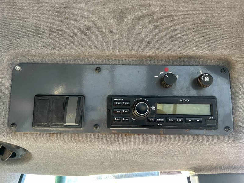 Liebherr LR634 - Гусеничный погрузчик: фото 5 Liebherr LR634 - Гусеничный погрузчик: фото 5