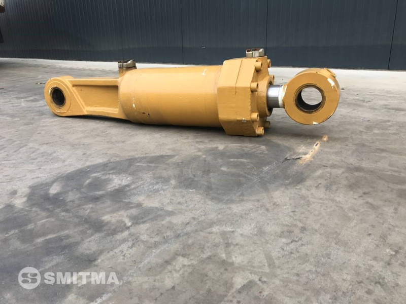 Cat 155-3653 D8R / D8T Lift Cylinder - Навесное оборудование для Строительной техники: фото 2 Cat 155-3653 D8R / D8T Lift Cylinder - Навесное оборудование для Строительной техники: фото 2