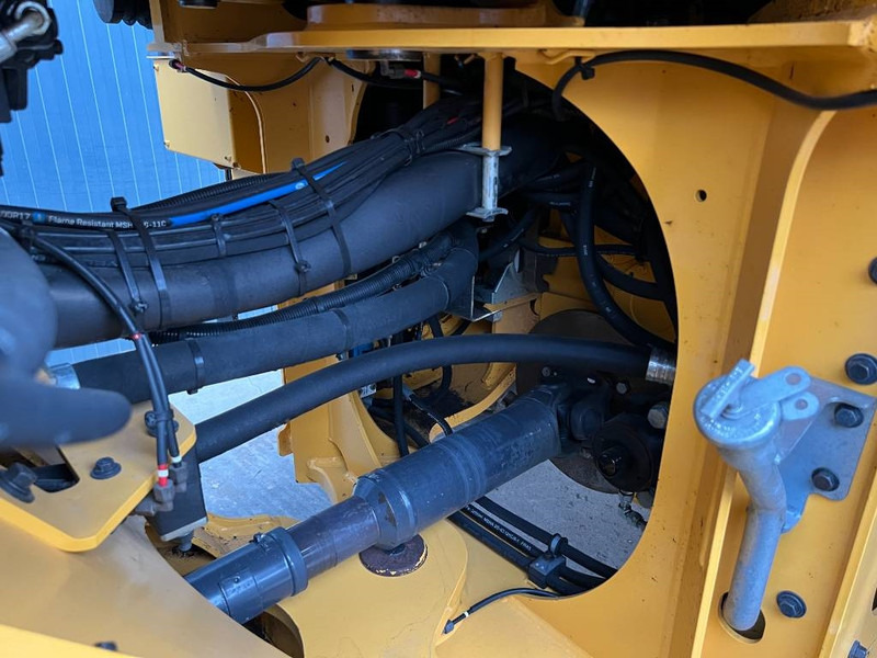 Колёсный погрузчик Volvo L90H: фото 20 Колёсный погрузчик Volvo L90H: фото 20