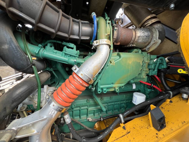 Volvo L90H - Колёсный погрузчик: фото 5 Volvo L90H - Колёсный погрузчик: фото 5