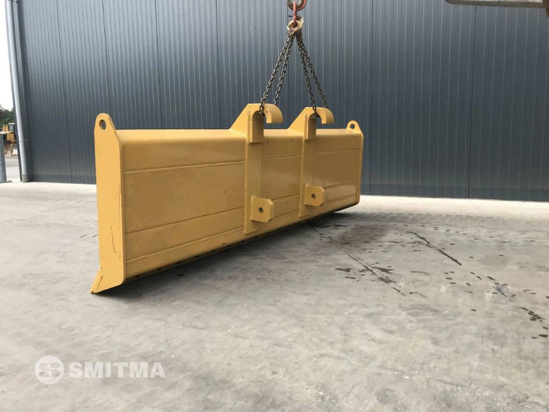 Volvo QR - Отвал для Строительной техники: фото 3 Volvo QR - Отвал для Строительной техники: фото 3