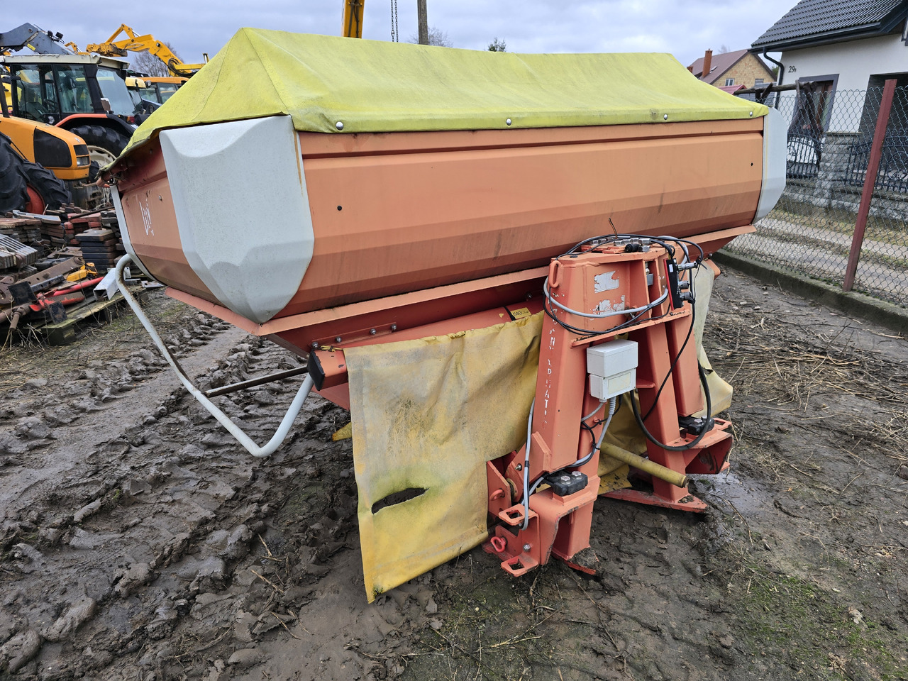 LELY Centerliner SX 2500 - Разбрасыватель удобрений: фото 2 LELY Centerliner SX 2500 - Разбрасыватель удобрений: фото 2