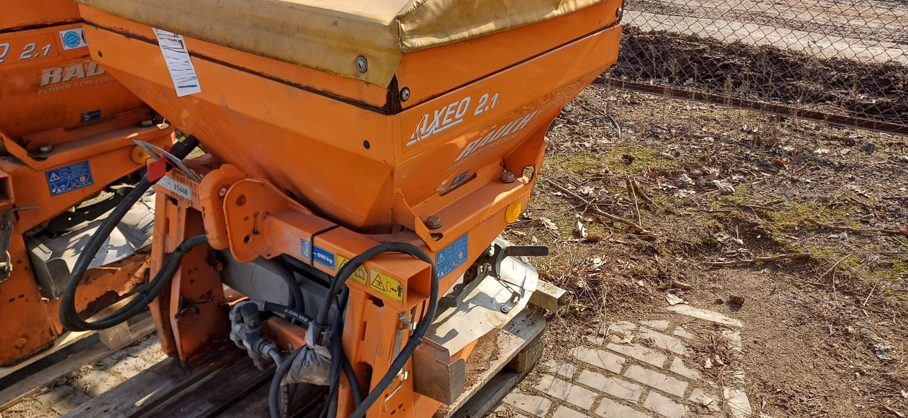 RAUCH AXEO 2.1 - Разбрасыватель песка/ Соли: фото 3 RAUCH AXEO 2.1 - Разбрасыватель песка/ Соли: фото 3