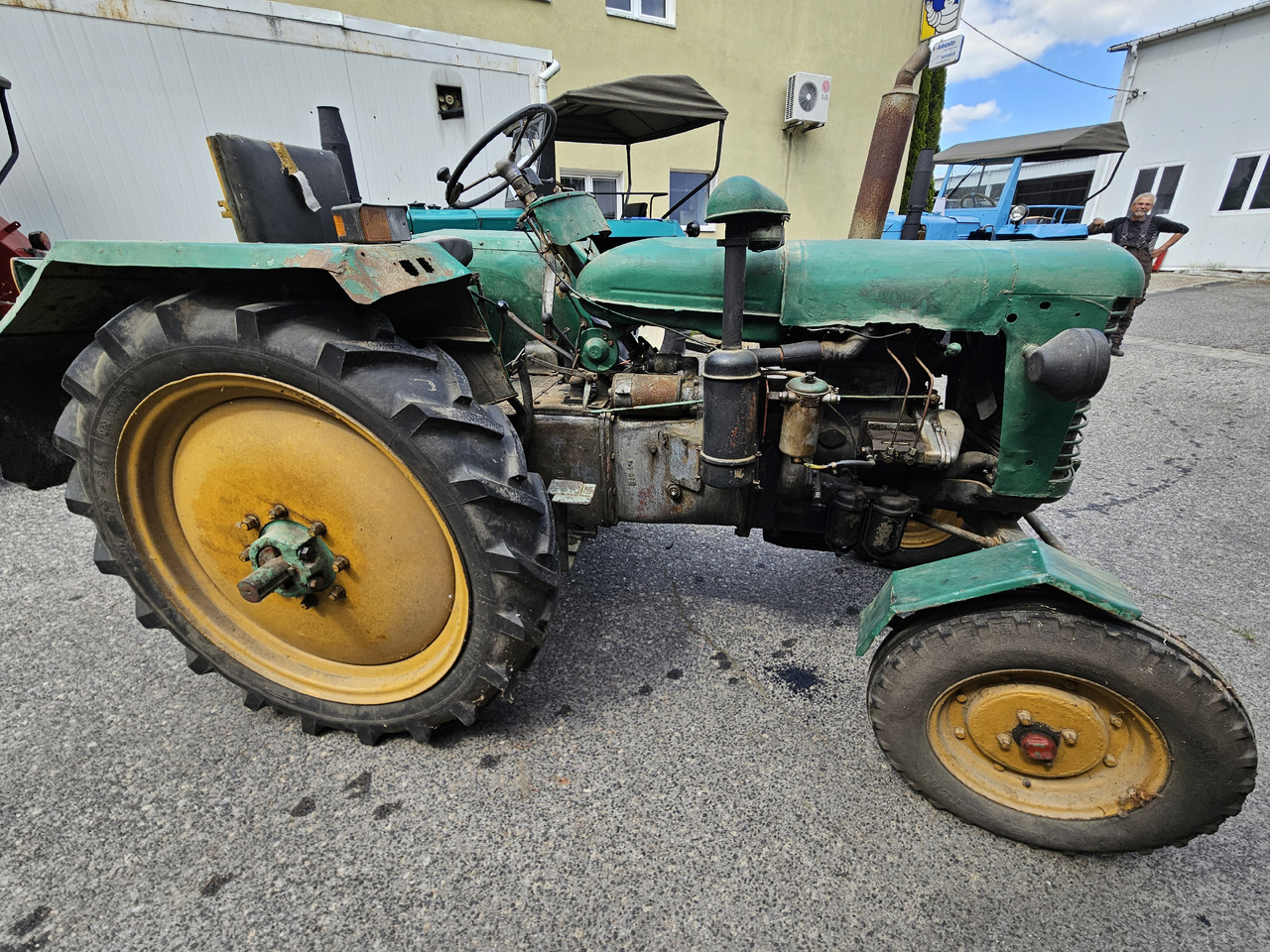 Zetor 25 - Трактор: фото 3 Zetor 25 - Трактор: фото 3