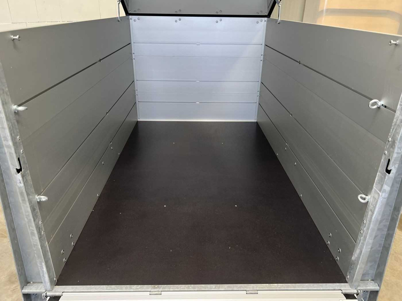 ANSSEMS GTB 750 VT2 Deckelanhänger в лизинг ANSSEMS GTB 750 VT2 Deckelanhänger: фото 9