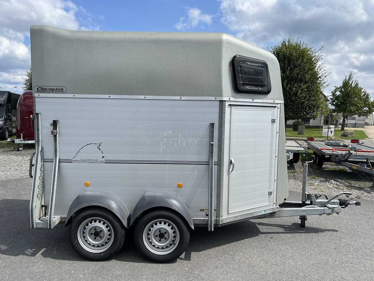 BOECKMANN Champion R Pferdeanhänger - Прицеп-коневоз: фото 2 BOECKMANN Champion R Pferdeanhänger - Прицеп-коневоз: фото 2
