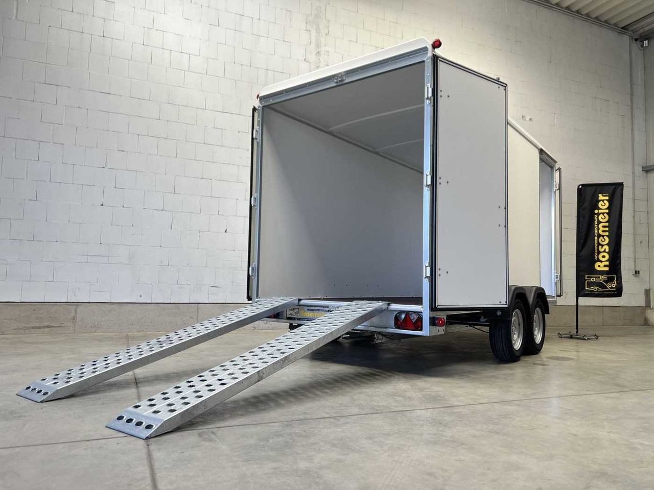 BOECKMANN KT 4018/27 H Eco XXL Tür Ramp Kofferanhänger - Прицеп-фургон: фото 3 BOECKMANN KT 4018/27 H Eco XXL Tür Ramp Kofferanhänger - Прицеп-фургон: фото 3
