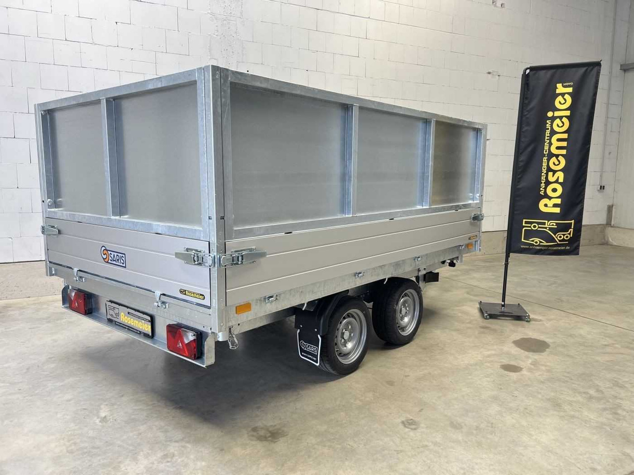 SARIS K3 306 184 3500 2 E BlechAufs Dreiseitenkipper - Самосвальный прицеп: фото 4 SARIS K3 306 184 3500 2 E BlechAufs Dreiseitenkipper - Самосвальный прицеп: фото 4