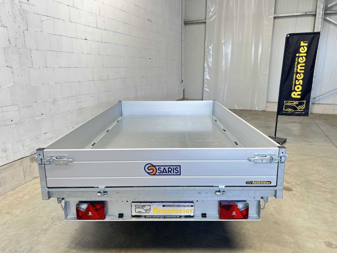 SARIS K3 306 184 3500 2 E Rampen + G Dreiseitenkipper - Самосвальный прицеп: фото 3 SARIS K3 306 184 3500 2 E Rampen + G Dreiseitenkipper - Самосвальный прицеп: фото 3