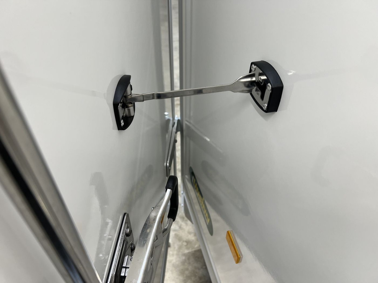 Новый Торговый прицеп UNSINN UKU 421719-26-14 VKL Verkaufsanhänger: фото 14