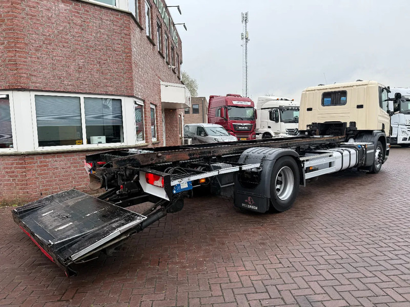 Scania P280 4X2 EURO6 WISSELSYSTEEM MET LAADKLEP HOLLAND TRUCK!!!! - Грузовик-контейнеровоз/ Сменный кузов: фото 4 Scania P280 4X2 EURO6 WISSELSYSTEEM MET LAADKLEP HOLLAND TRUCK!!!! - Грузовик-контейнеровоз/ Сменный кузов: фото 4