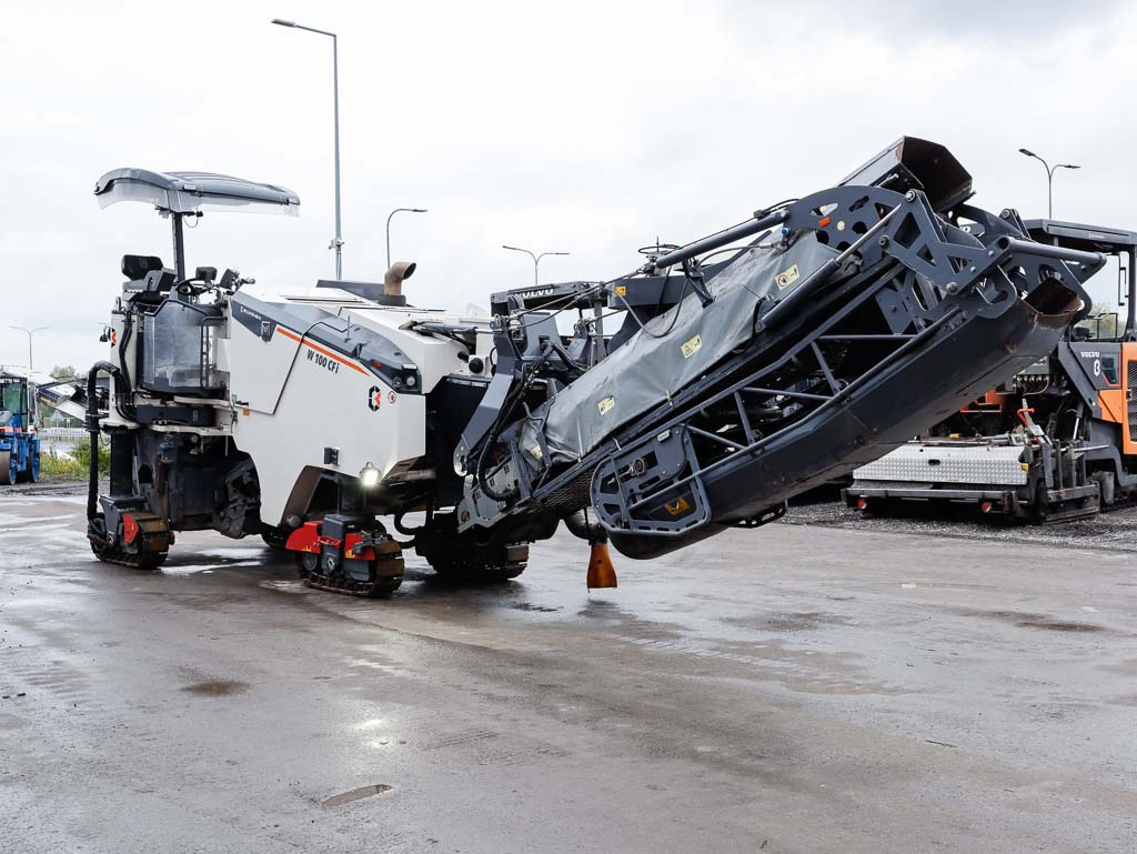 WIRTGEN W100CFi - Дорожная фреза: фото 4 WIRTGEN W100CFi - Дорожная фреза: фото 4
