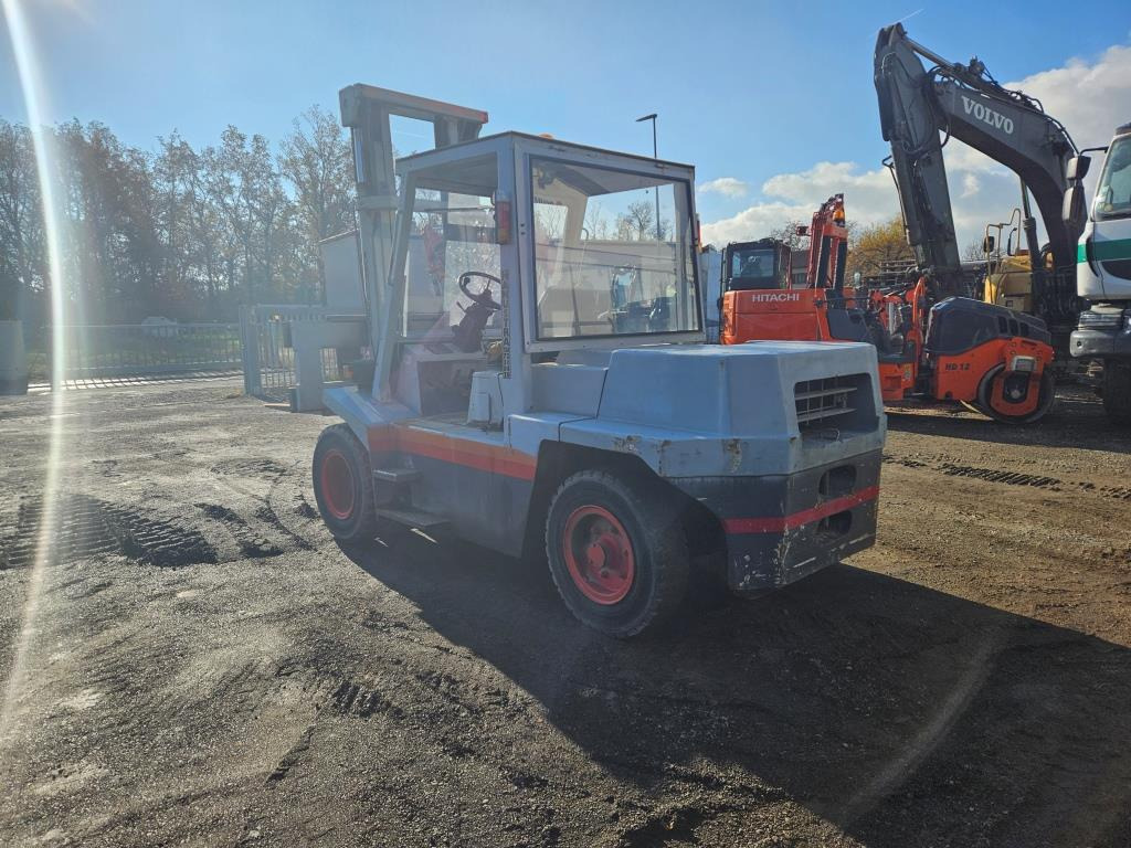 FIAT DL 80 C - Дизельный погрузчик: фото 3 FIAT DL 80 C - Дизельный погрузчик: фото 3