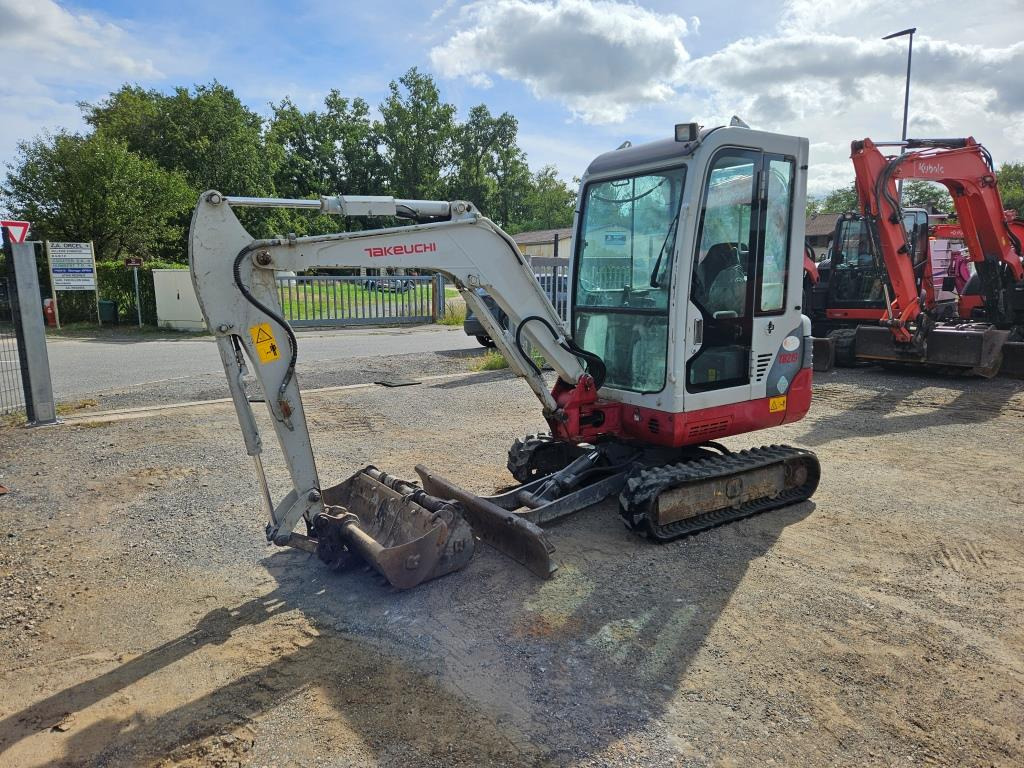 TAKEUCHI TB 219 - Мини-экскаватор: фото 1 TAKEUCHI TB 219 - Мини-экскаватор: фото 1