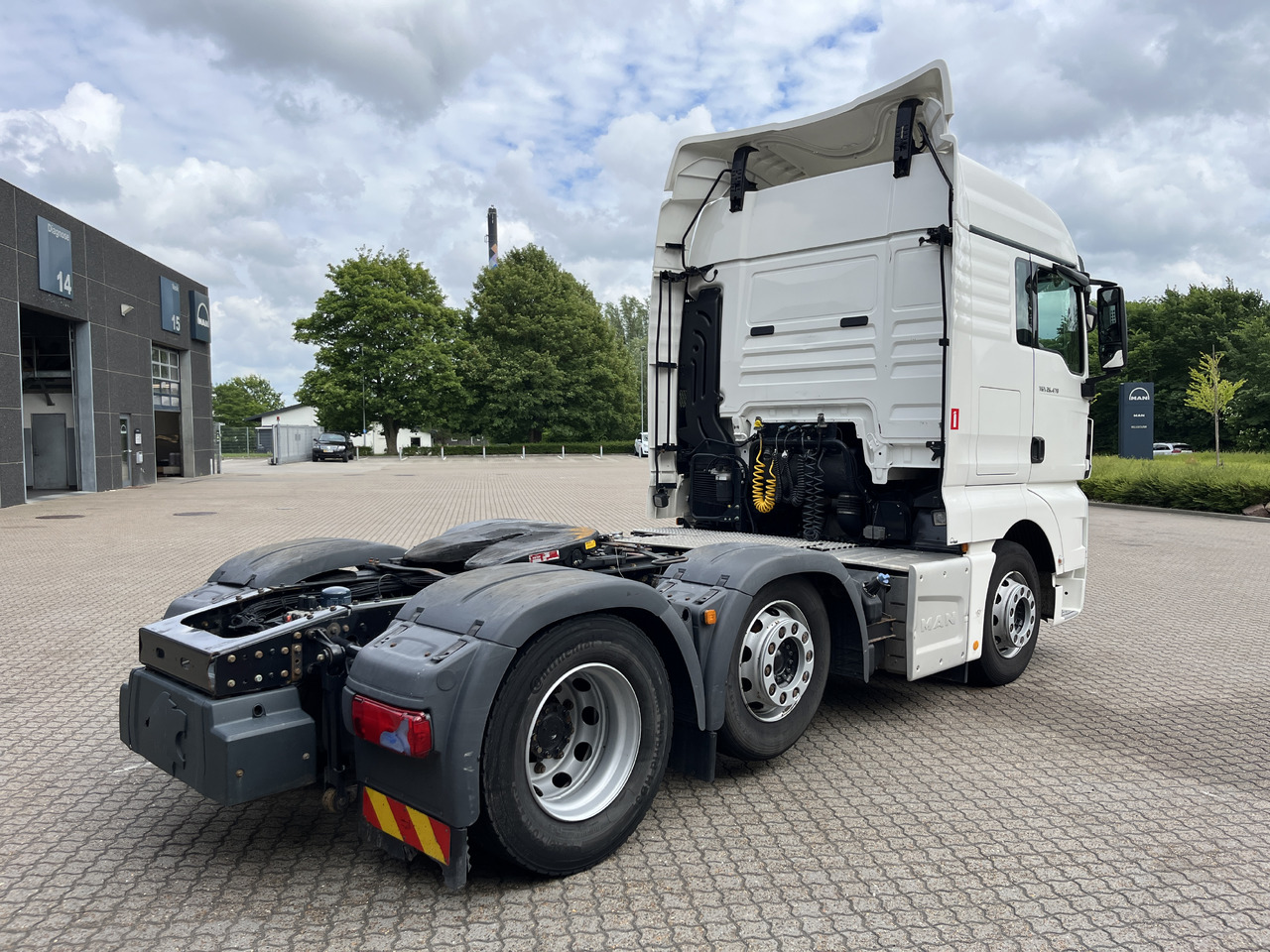 MAN TGX 26.470 6x2-2 - Тягач: фото 3 MAN TGX 26.470 6x2-2 - Тягач: фото 3