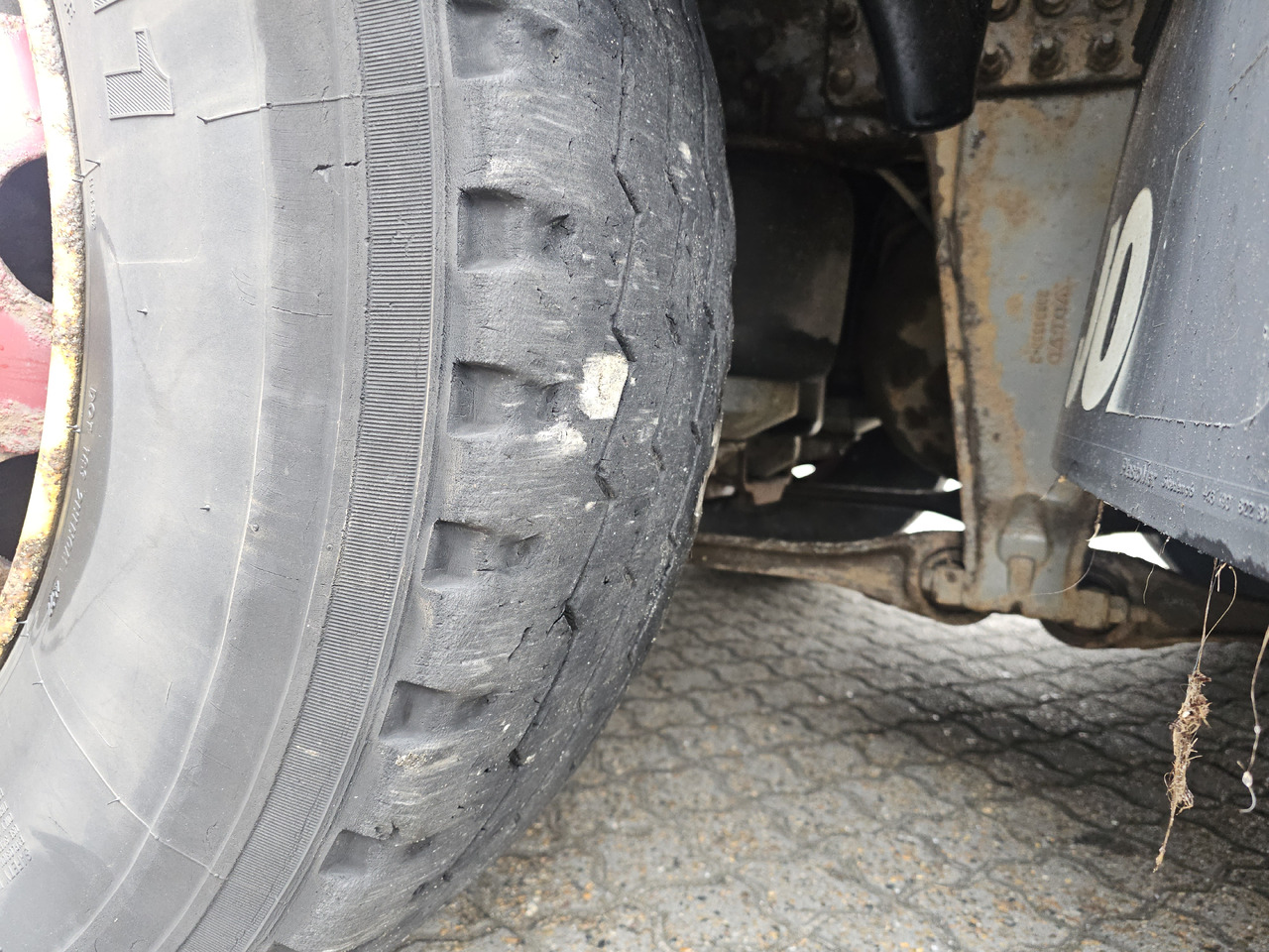 Мусоровоз Volvo FM9 6x2: фото 17