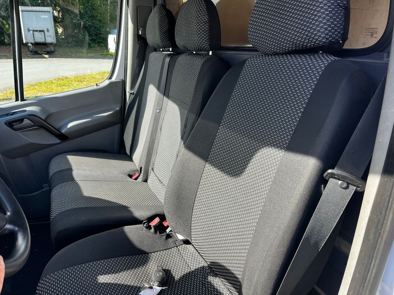 Цельнометаллический фургон Mercedes-Benz Sprinter II Kasten 316 CDI: фото 19 Цельнометаллический фургон Mercedes-Benz Sprinter II Kasten 316 CDI: фото 19