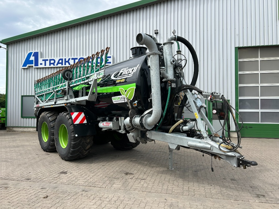 Fliegl VFW 18000 MAXX LINE PLUS - Техника для внесения удобрений: фото 1 Fliegl VFW 18000 MAXX LINE PLUS - Техника для внесения удобрений: фото 1