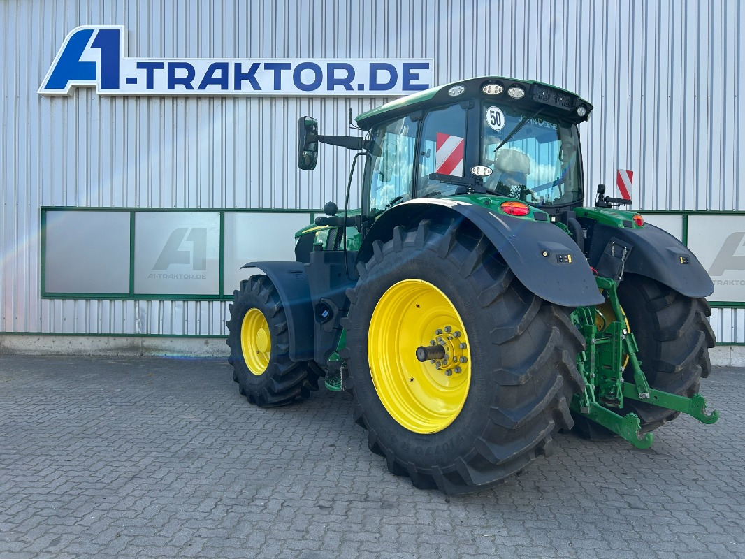 John Deere 6R 215 - Трактор: фото 3 John Deere 6R 215 - Трактор: фото 3