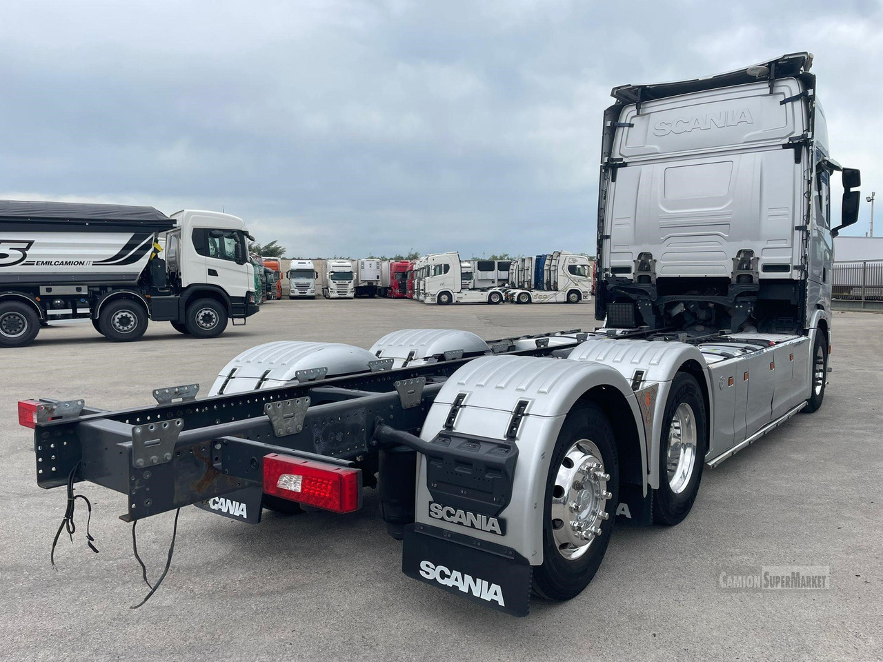 SCANIA S520 - Грузовик-шасси: фото 3 SCANIA S520 - Грузовик-шасси: фото 3