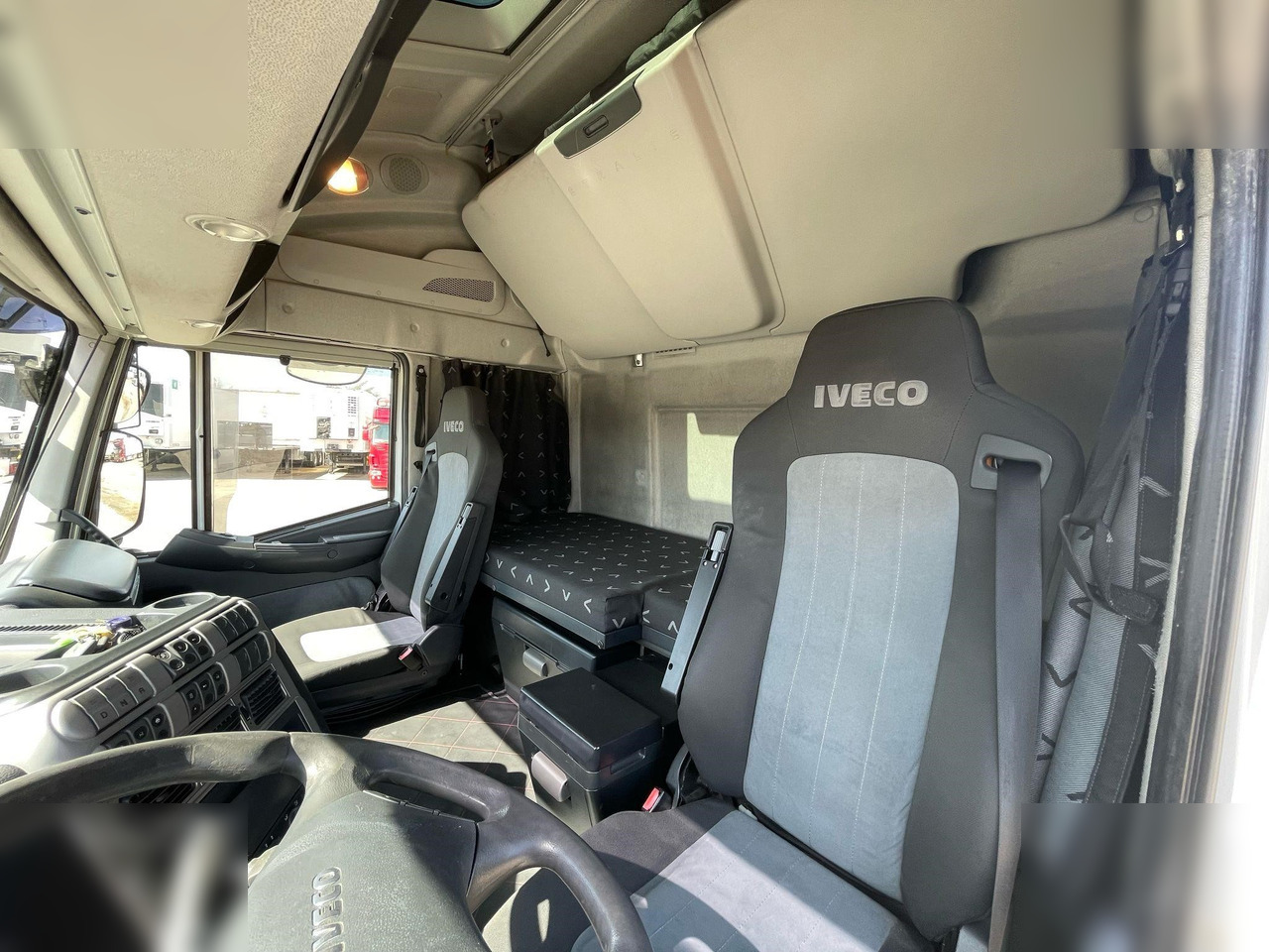 Тягач IVECO ECOSTRALIS 500: фото 7