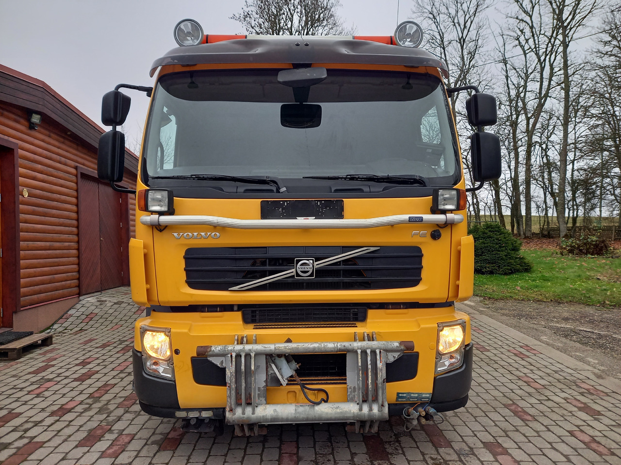 VOLVO FE 240, 4x2, EURO 5, TIPPER - Самосвал: фото 4 VOLVO FE 240, 4x2, EURO 5, TIPPER - Самосвал: фото 4