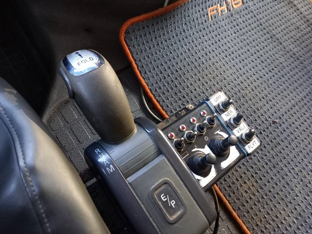 Крюковой мультилифт Volvo FH 520, 8x4, MULTILIFT: фото 25 Крюковой мультилифт Volvo FH 520, 8x4, MULTILIFT: фото 25