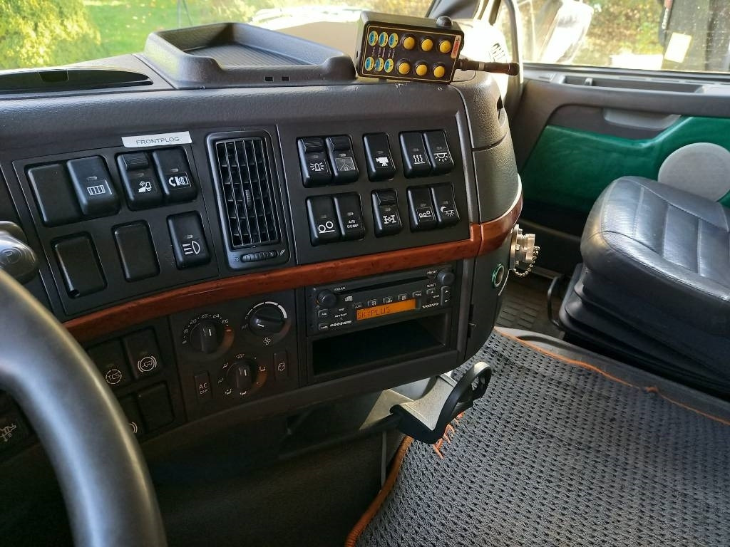 Крюковой мультилифт Volvo FH 520, 8x4, MULTILIFT: фото 21 Крюковой мультилифт Volvo FH 520, 8x4, MULTILIFT: фото 21