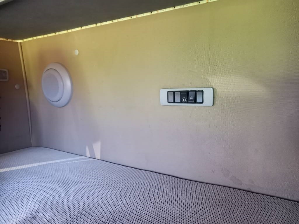 Крюковой мультилифт Volvo FH 520, 8x4, MULTILIFT: фото 30 Крюковой мультилифт Volvo FH 520, 8x4, MULTILIFT: фото 30