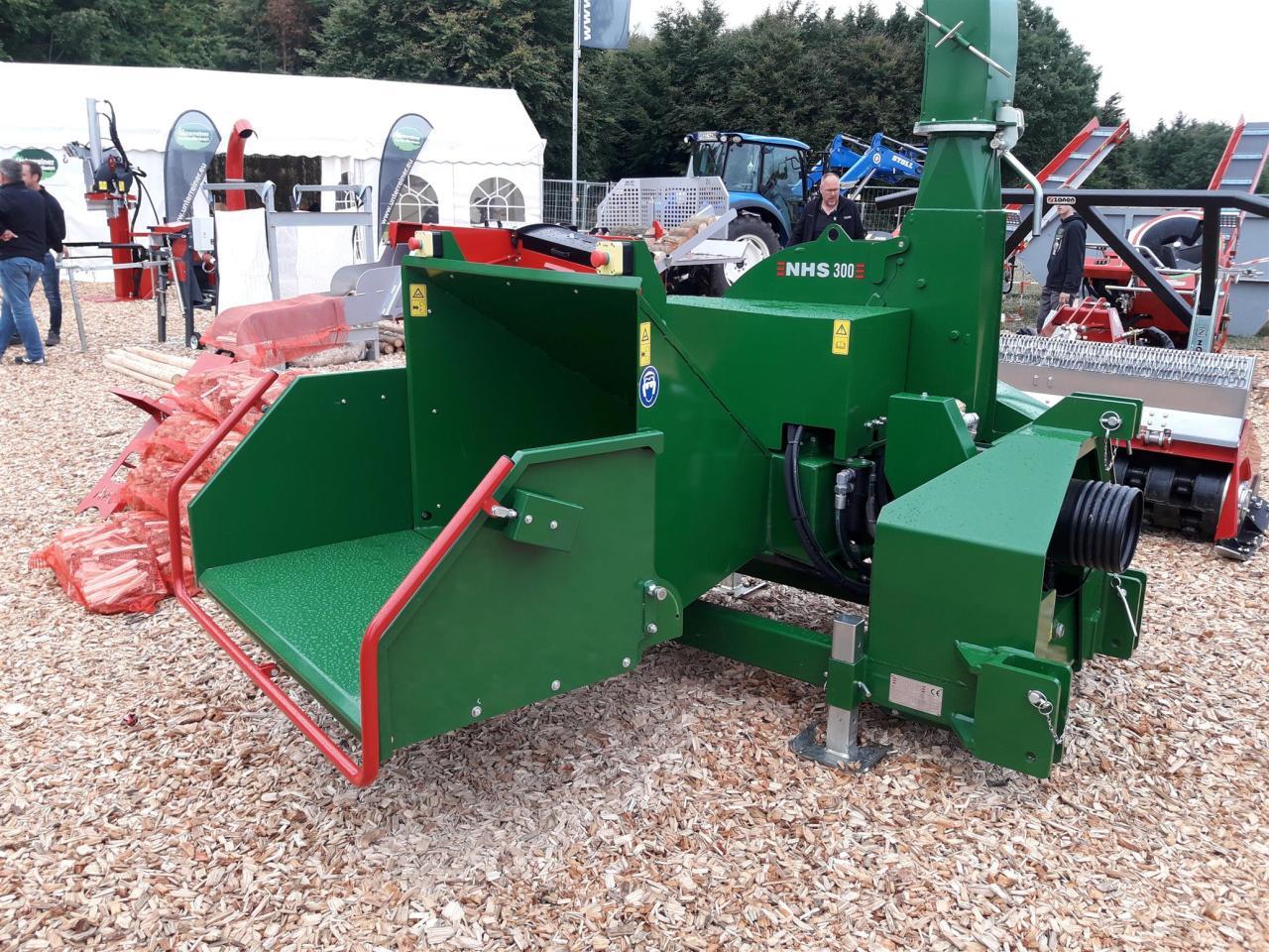 NHS NSH 300 - Измельчитель древесины: фото 1 NHS NSH 300 - Измельчитель древесины: фото 1