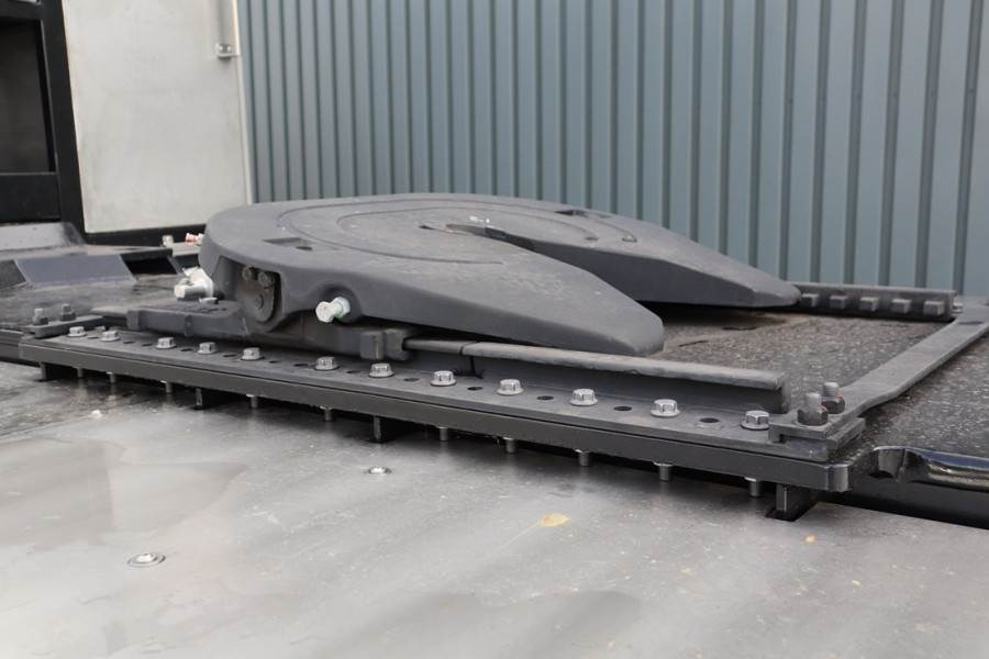 Вседорожный кран Cormach R540 B10x4 Valid inspection, *Guarantee! 10x4x6 Dr: фото 7